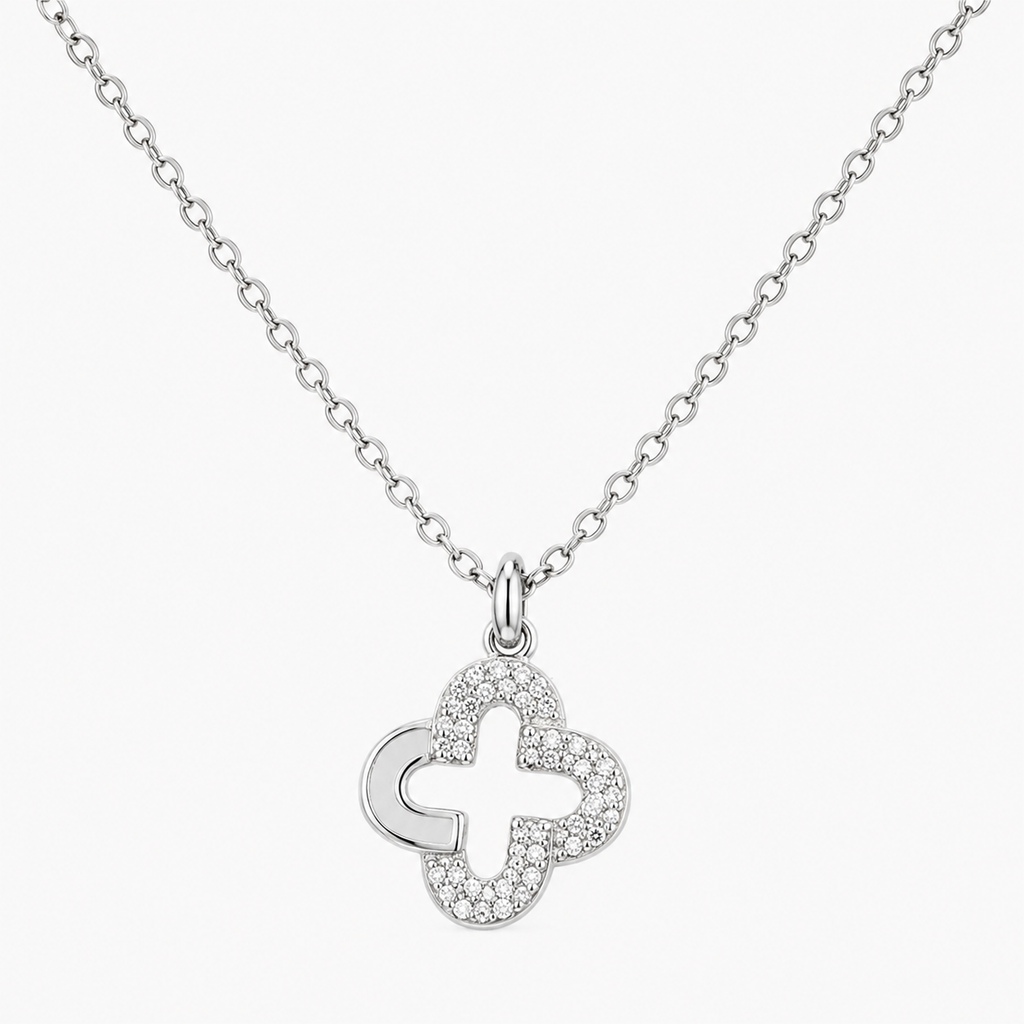 Silver Clover Luxe Pendant Necklace